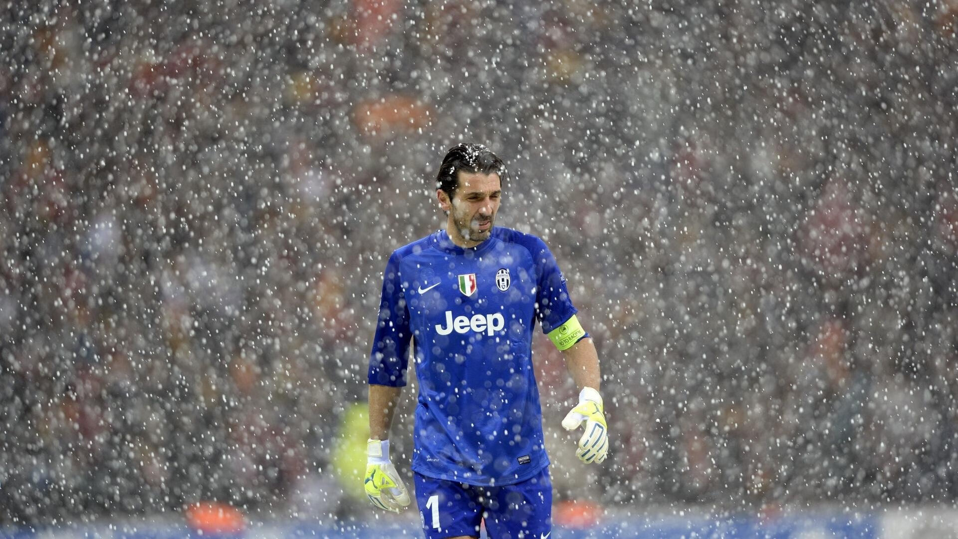 “变革战术：联盟中的新潮打法解析”