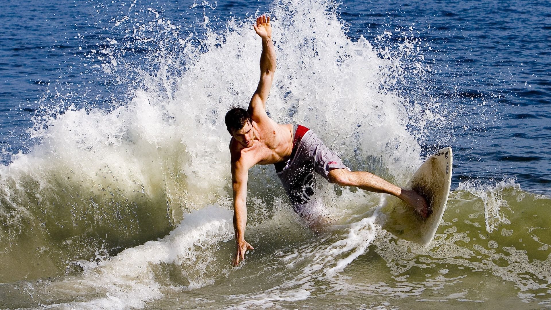 东道主法国首战告捷，2-0击败澳大利亚，法国澳大利亚战绩